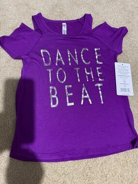 Kids' Purple Cold-Shoulder Dance Tee with Metallic Silver 'DANCE TO THE BEAT'
